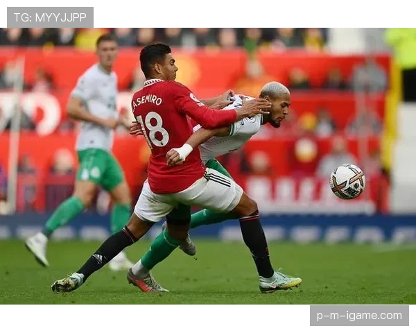 狼堡中路渗透战术成为比赛转折点