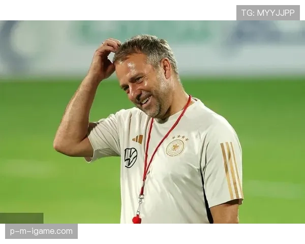 弗里克执教风格引热议：战术灵活与团队凝聚成制胜关键