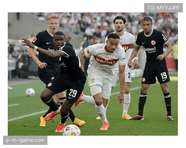 法兰克福攻击线全面爆发，状态回升剑指德甲冠军